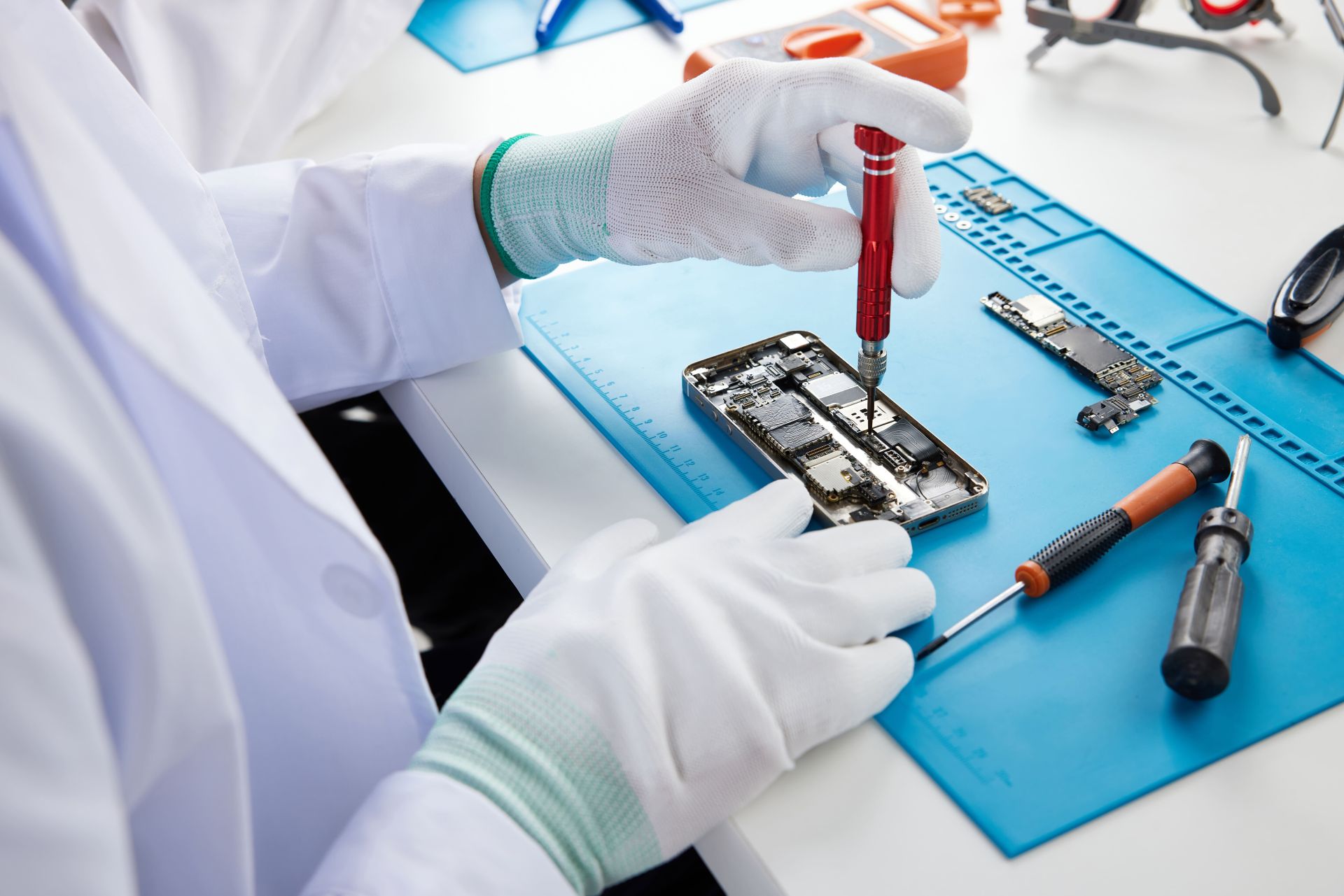 土城區手機和平板維修最新動態：選擇手機魔術師，享受卓越修護服務